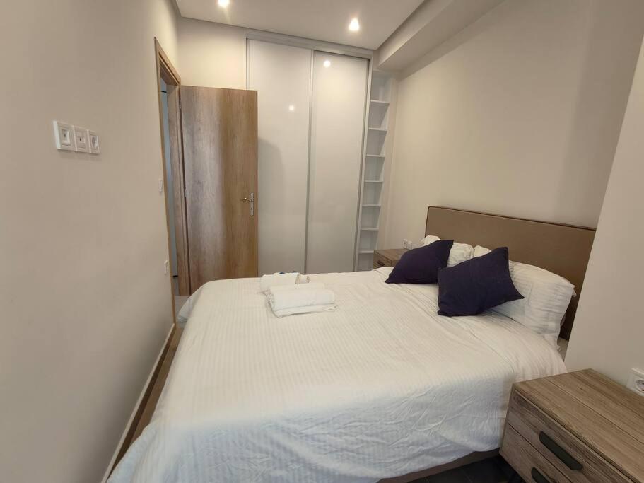 Chic Apartment Near Acropolis Athens Exterior photo