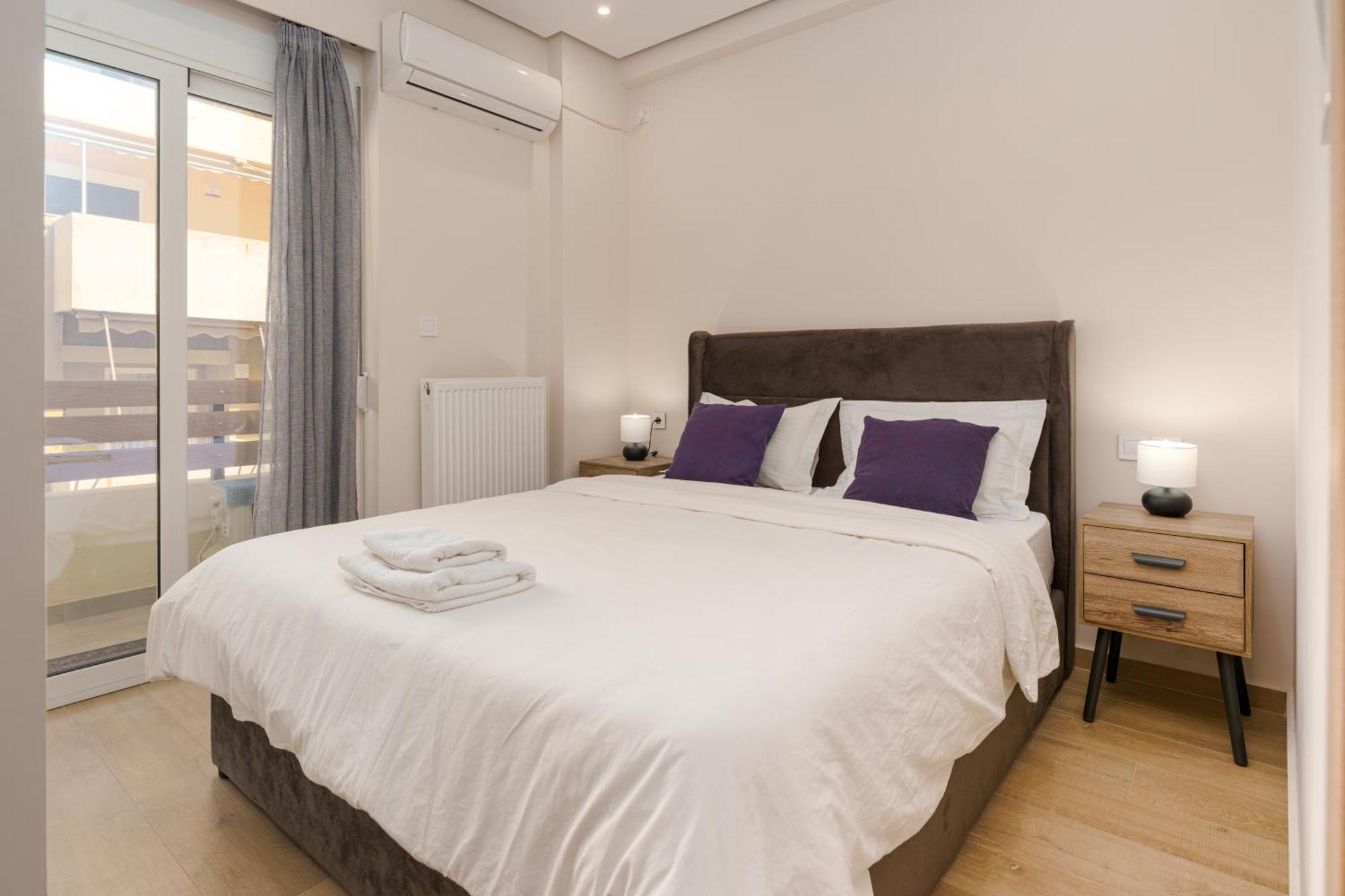 Chic Apartment Near Acropolis Athens Exterior photo